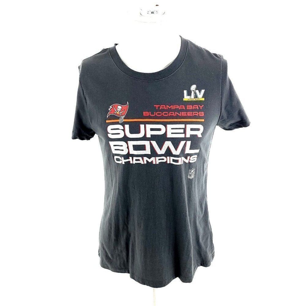 The Nike Tee Medium Gray Tampa Bay‎ Buccaneers Super Bowl LIV Champions T Shirt